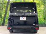 VOXY HYBRID
