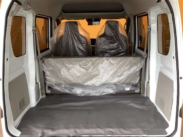 CLIPPER van
