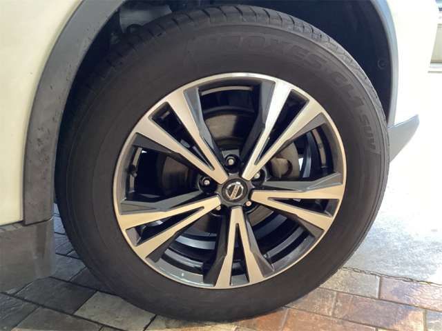 X-TRAIL 2WD