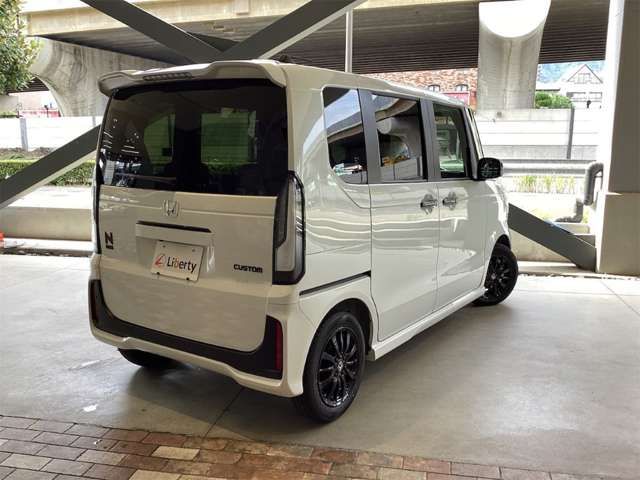 N BOX CUSTOM