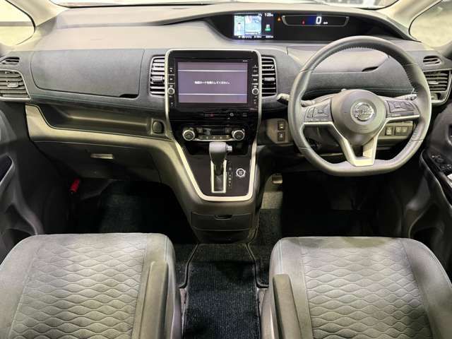 SERENA  S-HYBRID 4WD