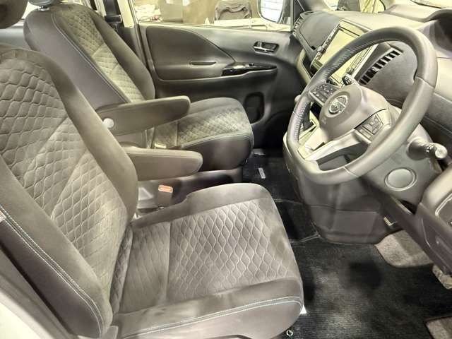 SERENA  S-HYBRID 4WD