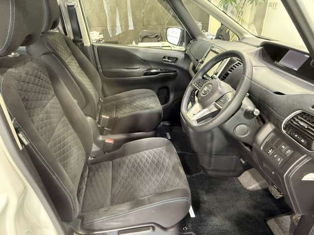 SERENA  S-HYBRID 4WD