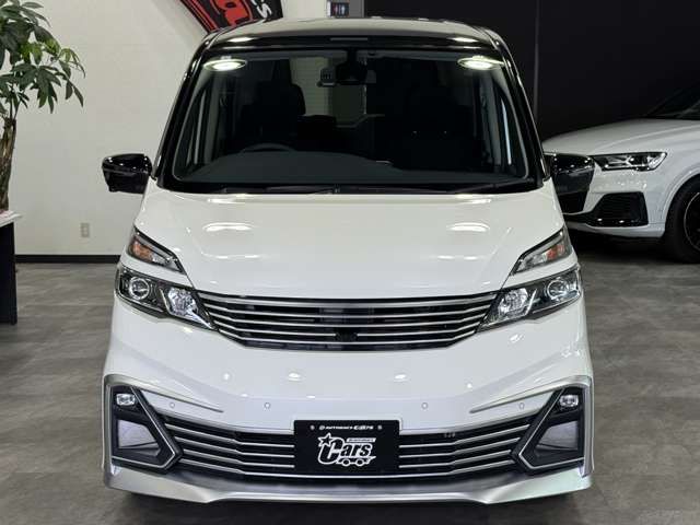 SERENA  S-HYBRID 4WD