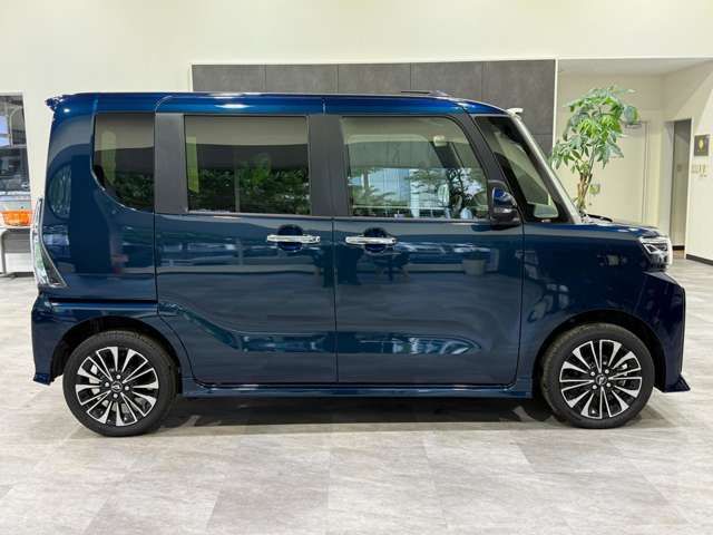 TANTO CUSTOM 4WD