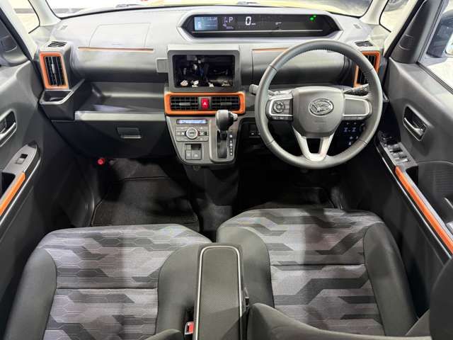 TANTO FAN CROSS 4WD