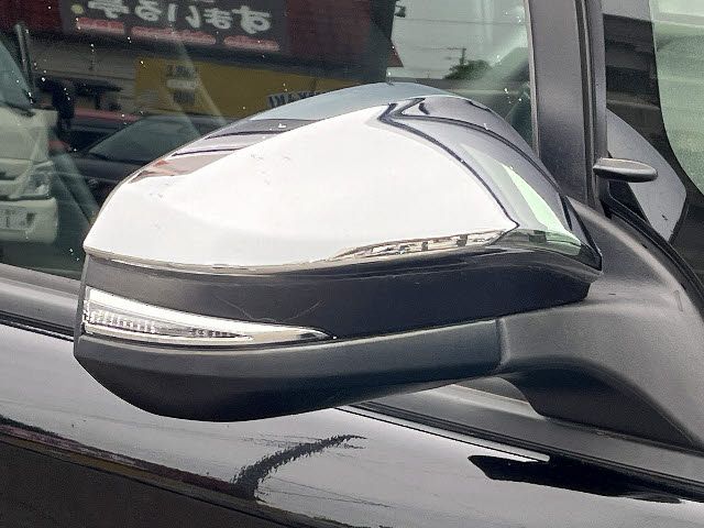 VOXY HYBRID
