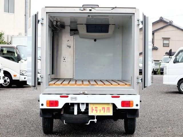 CARRY truck