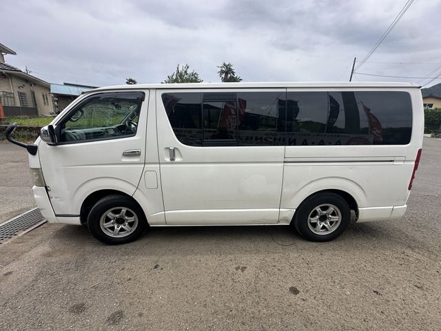 HIACE van 4WD
