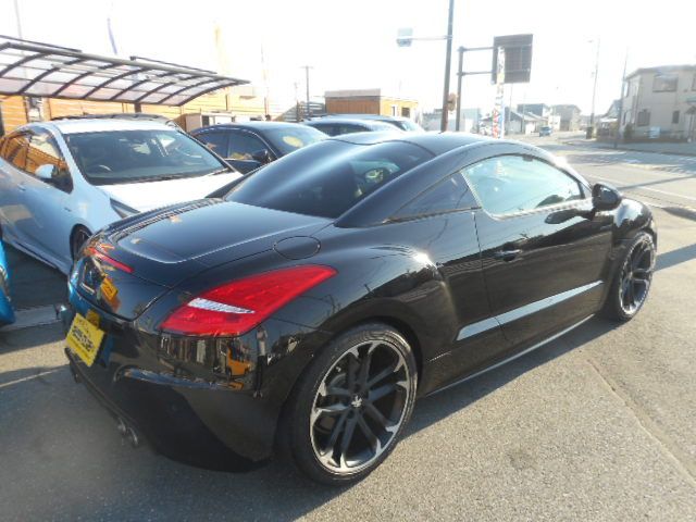 PEUGEOT RCZ