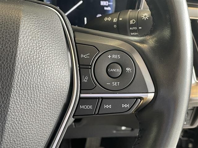 CROWN sedan hybrid 4WD