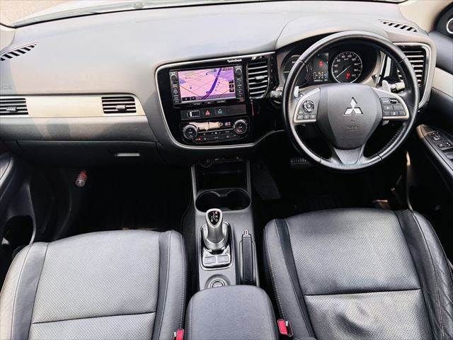 OUTLANDER PHEV