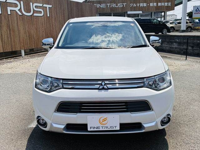OUTLANDER PHEV