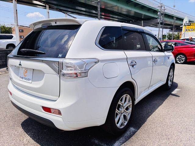 OUTLANDER PHEV
