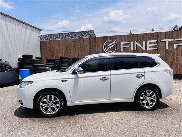 OUTLANDER PHEV