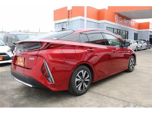PRIUS PHV