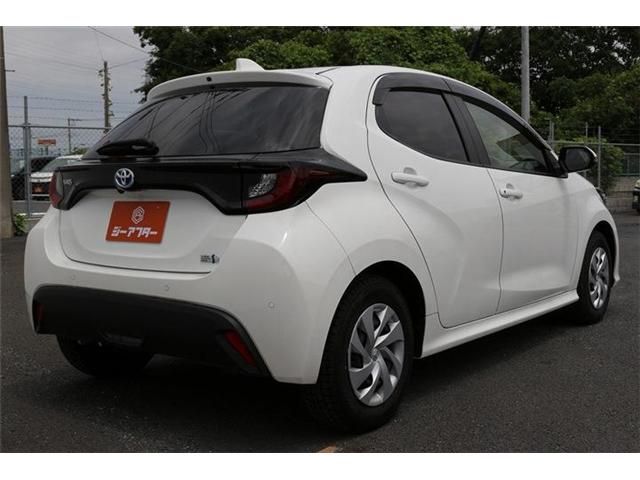YARIS HYBRID