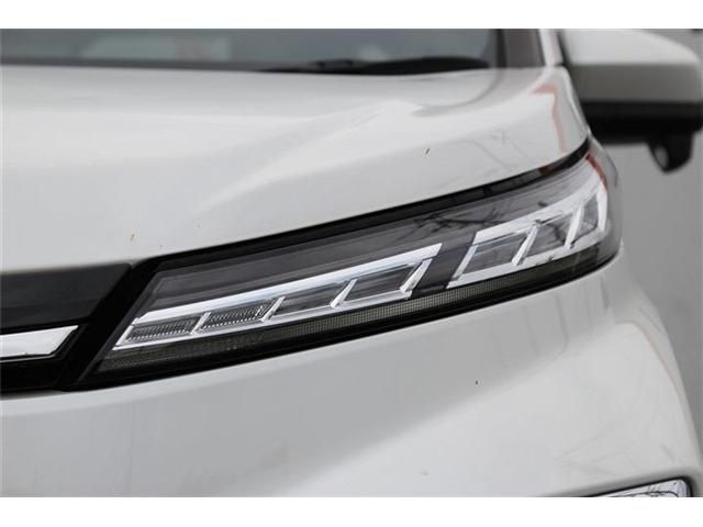 VOXY HYBRID