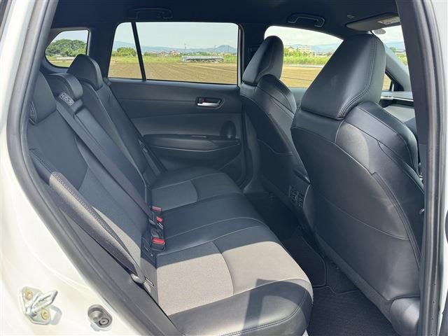 COROLLA CROSS HYBRID