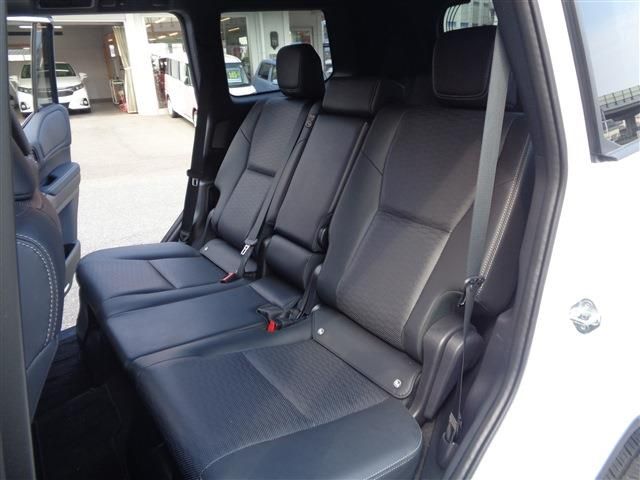 LANDCRUISER 250