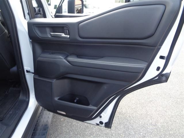 LANDCRUISER 250