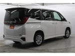 NOAH HYBRID 4WD