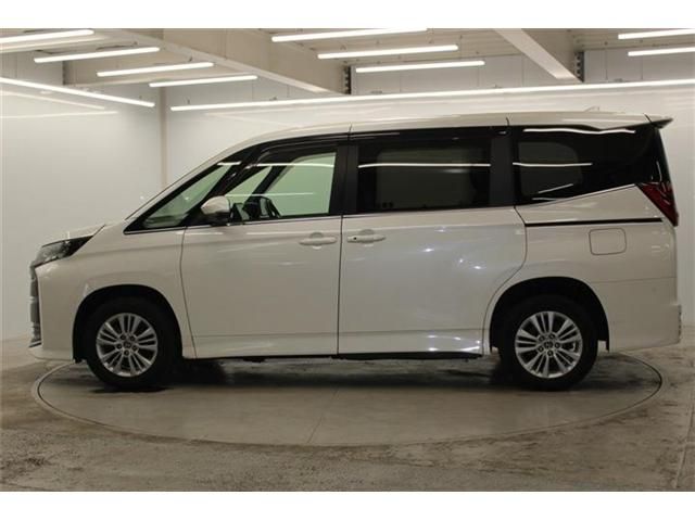 NOAH HYBRID 4WD