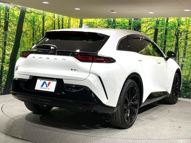 CROWN SPORT