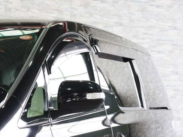 VELLFIRE  HYBRID 4WD