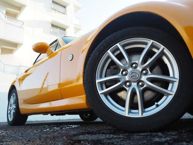ROADSTER