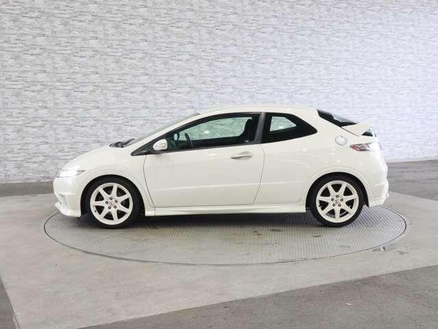 CIVIC hatchback