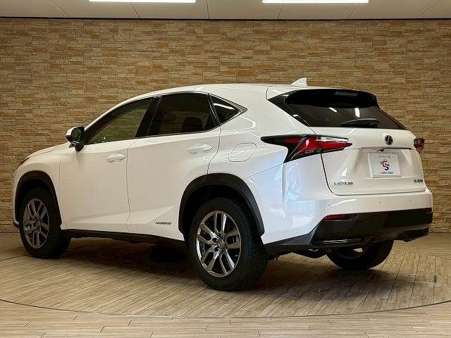 LEXUS NX300h