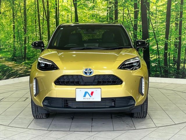 YARIS CROSS HYBRID
