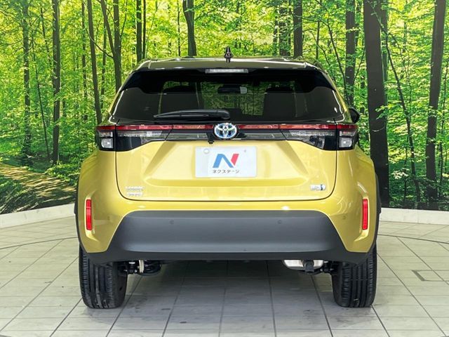 YARIS CROSS HYBRID