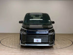 VOXY HYBRID