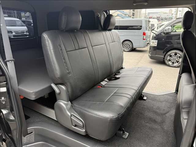 HIACE van 2WD
