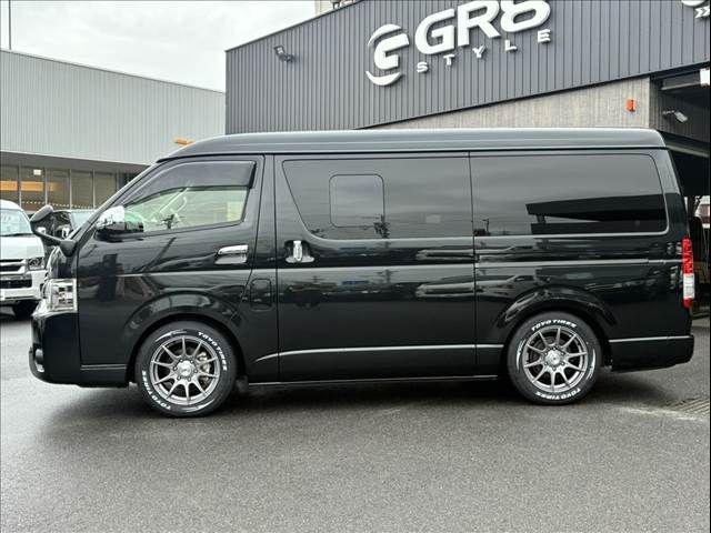 HIACE van 2WD