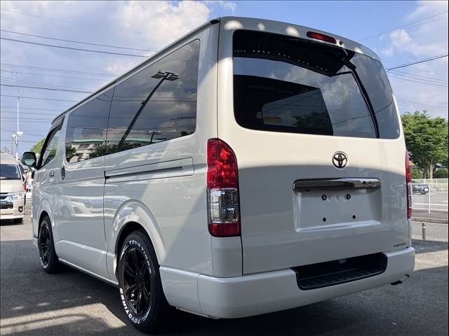 REGIUSACE van 2WD