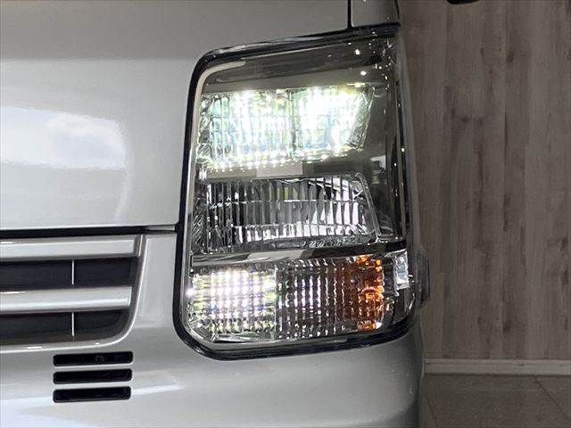 CLIPPER van