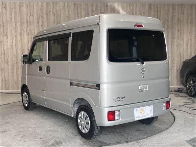 CLIPPER van