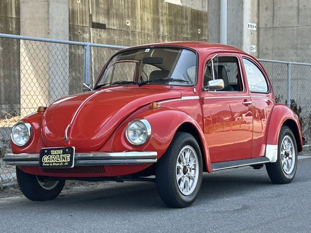 VOLKSWAGEN BEETLE