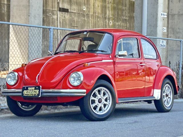 VOLKSWAGEN BEETLE