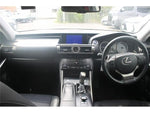 LEXUS IS300h