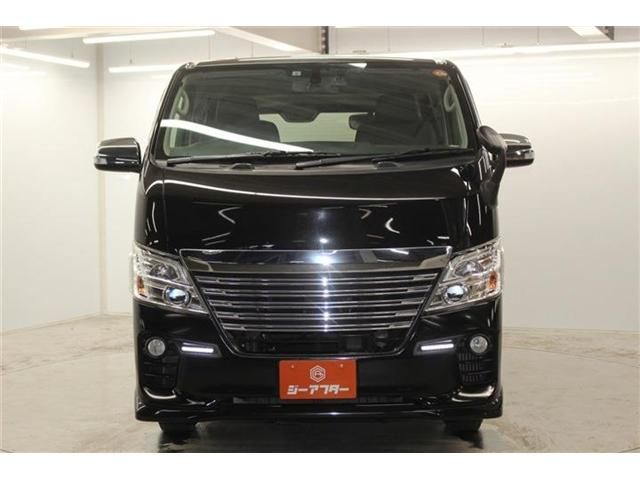 CARAVAN van 2WD