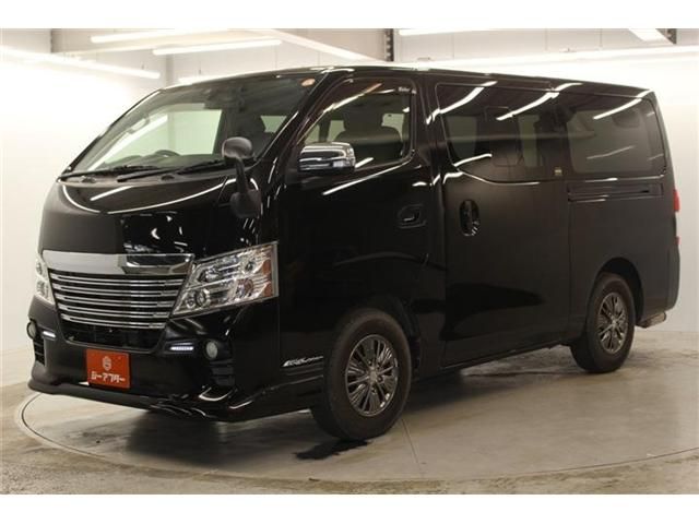 CARAVAN van 2WD