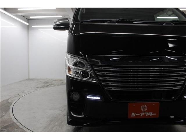 CARAVAN van 2WD