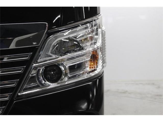 CARAVAN van 2WD