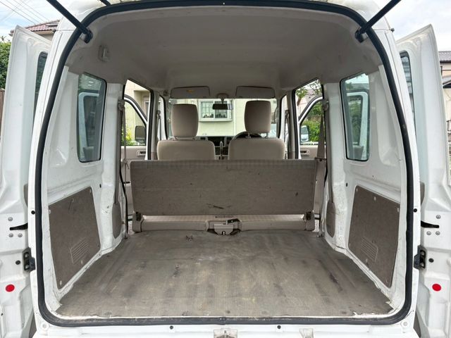 NV100 CLIPPER