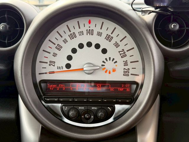 BMW MINI COOPER CROSSOVER