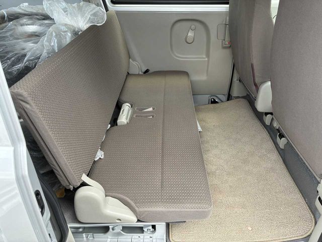 NV100 CLIPPER 4WD